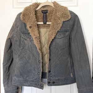 Corduroy denim jacket lined with Sherpa. American eagle. 2000s Y2K design